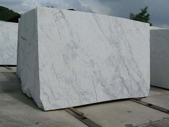 INDIAN WHITE CARRARA MARBLE – Tiles